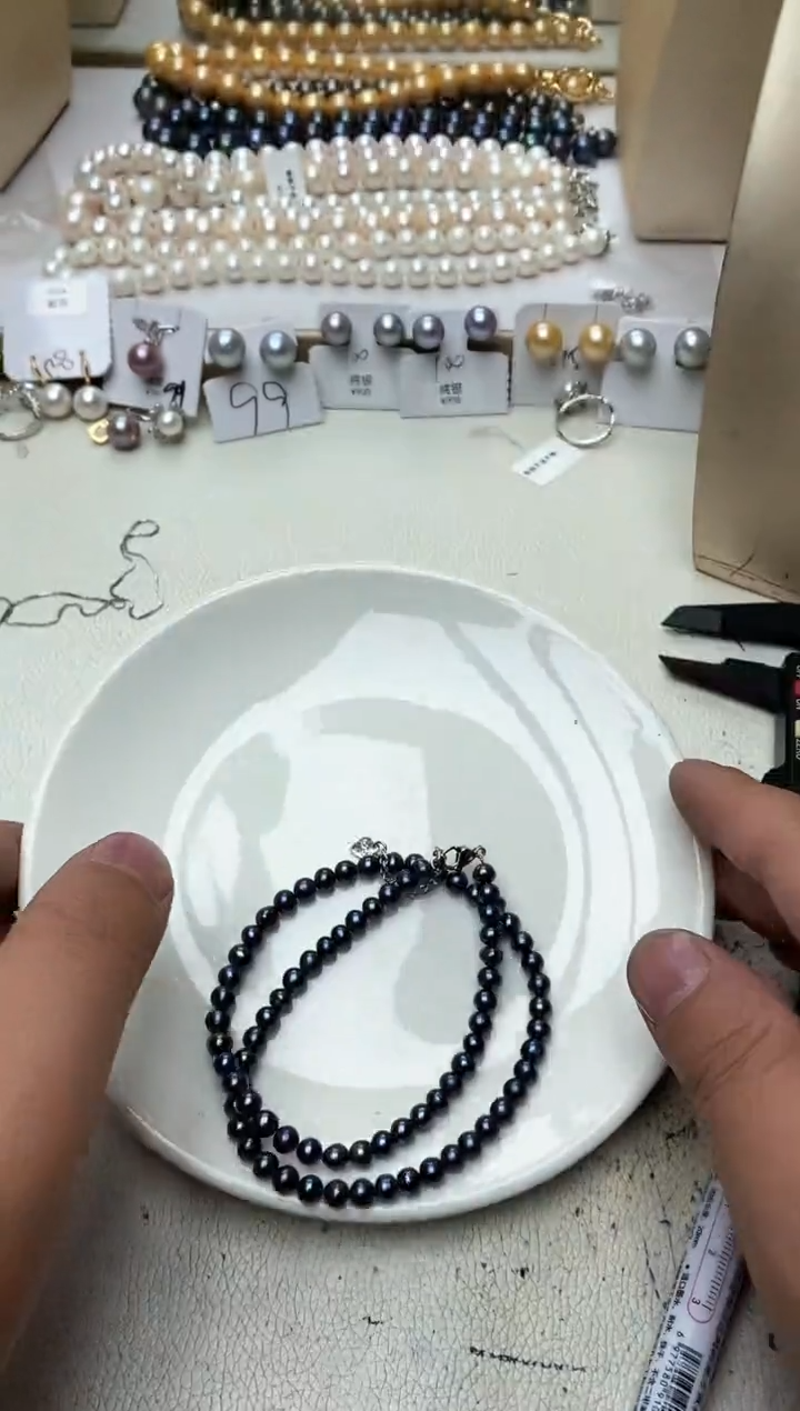 淡水珍珠银S925镶嵌颈饰1