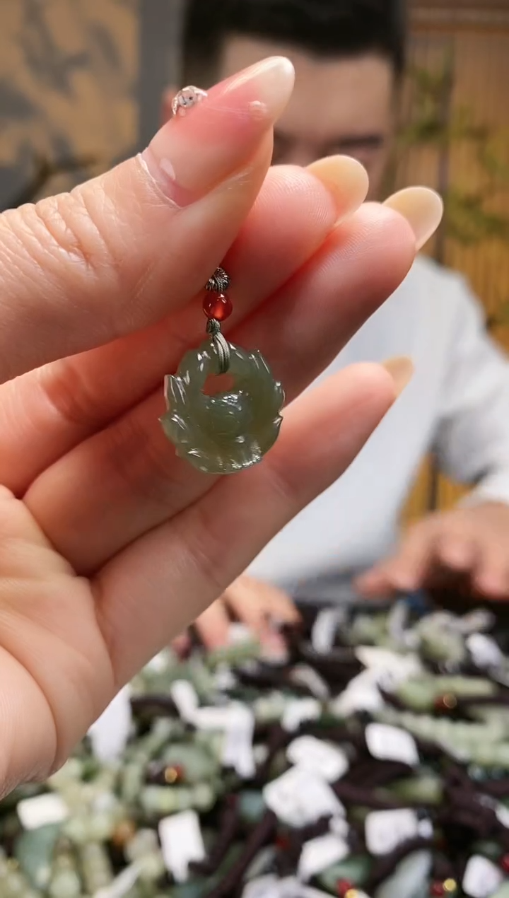 【闪购商品】和田玉颈饰未镶嵌多样性发货，拍一发一