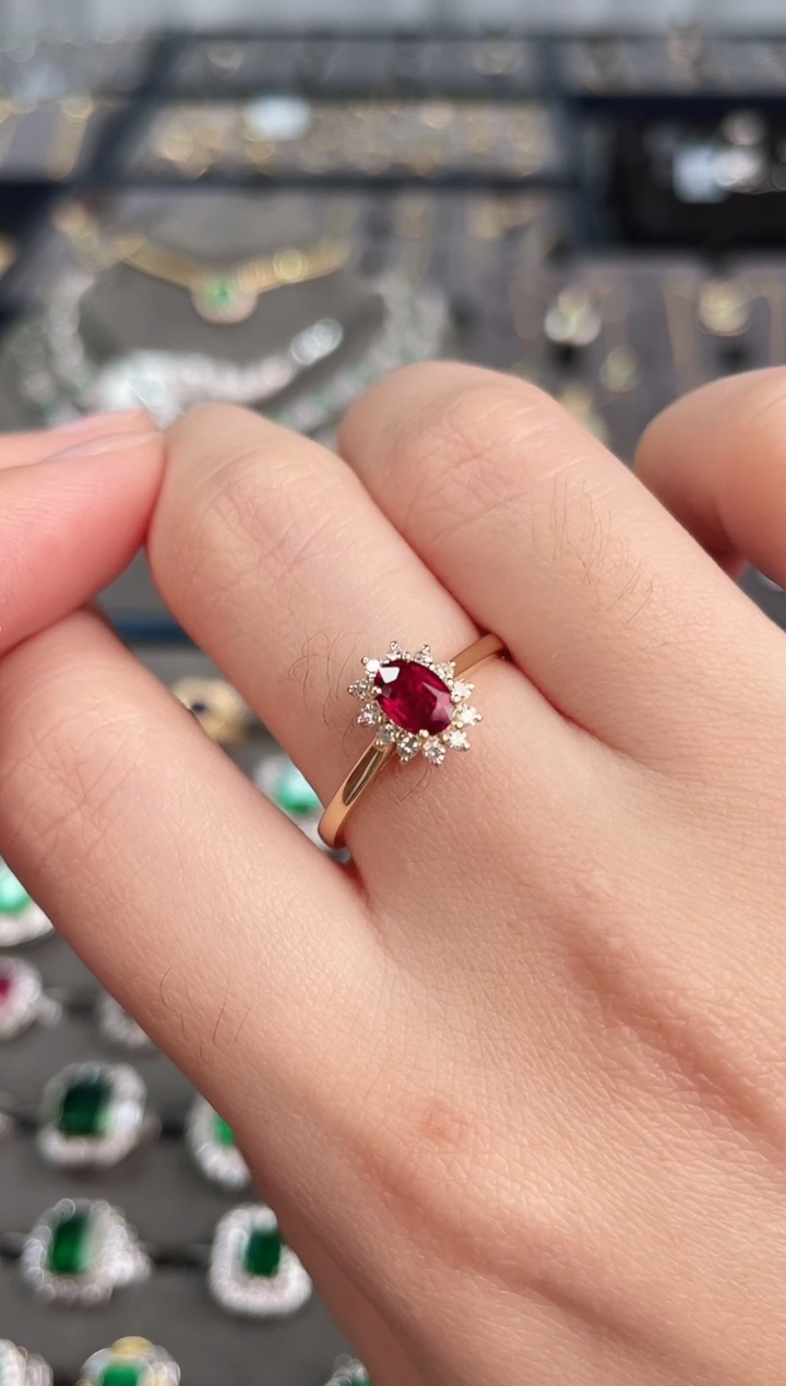 【闪购商品】红宝石戒指18K金镶嵌0.63ct/无烧鸽血红
