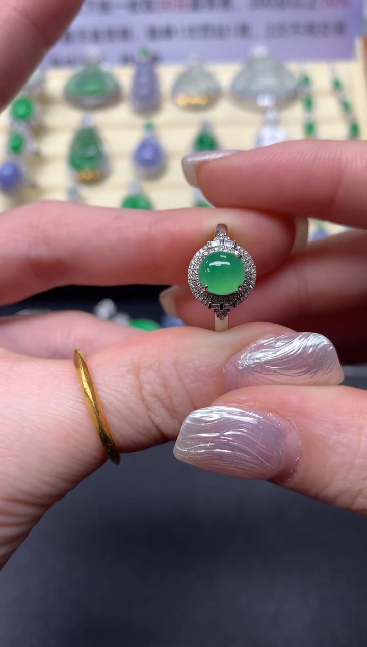 【闪购商品】翡翠戒指18K金镶嵌戒指|2700+270