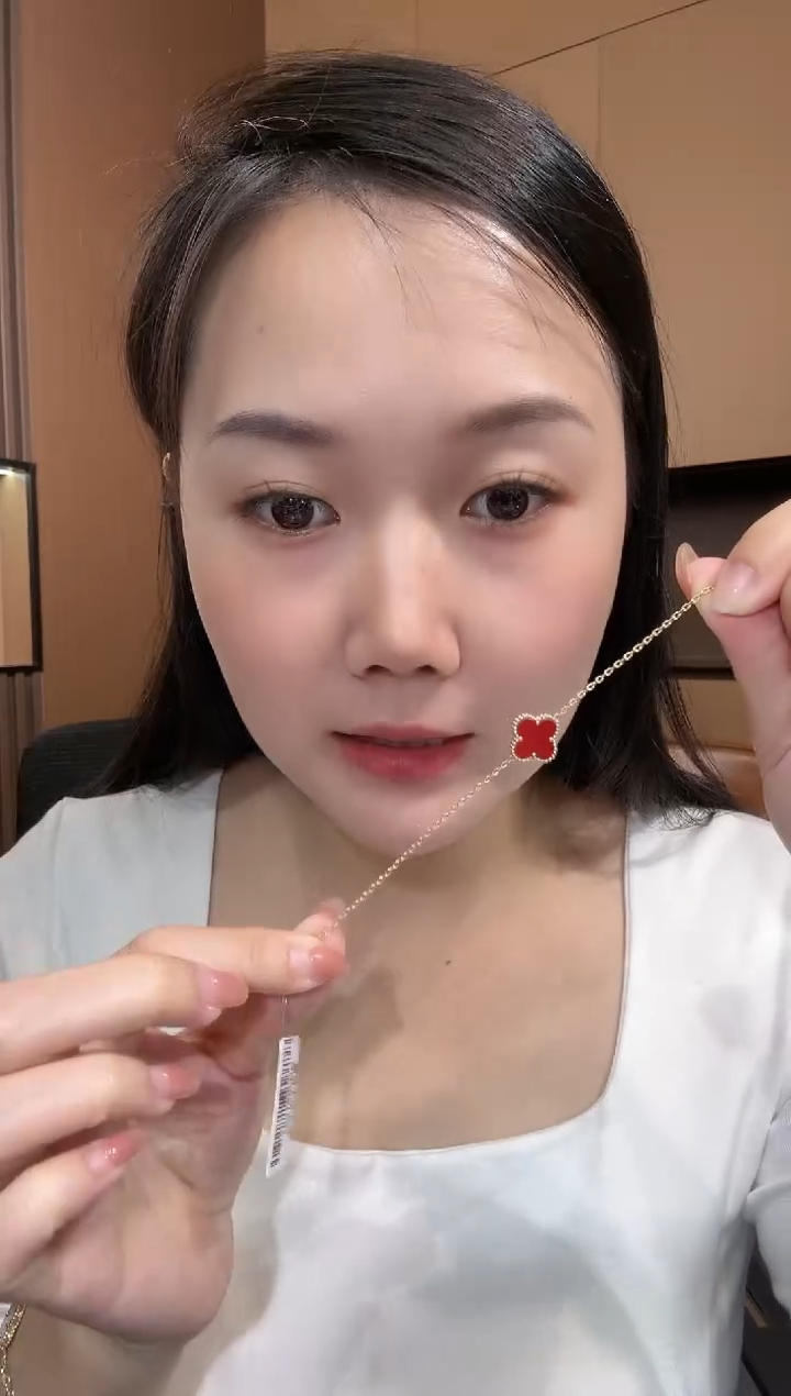 【闪购商品】玛瑙/玉髓手链18K金镶嵌 红色k黄，单花四叶草手链GHJ