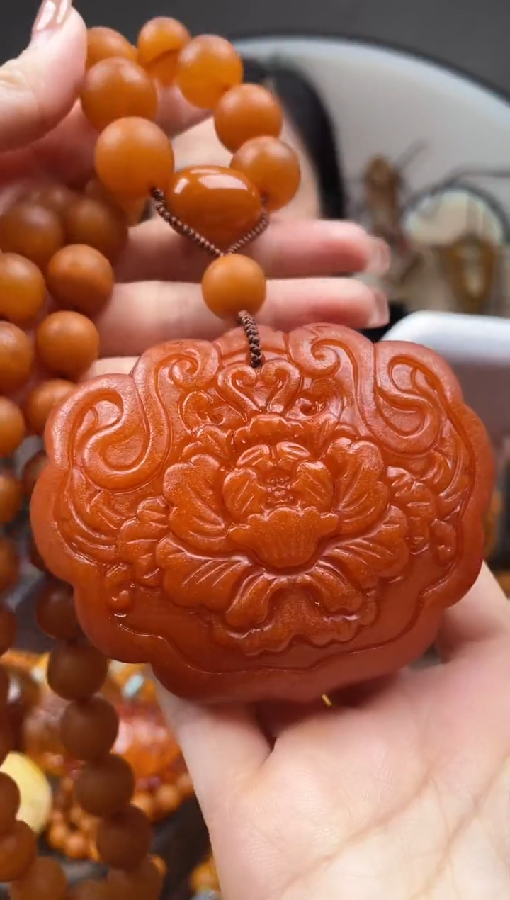 【闪购商品】琥珀裸石未镶嵌首饰 假1赔4 （多样性发货1件