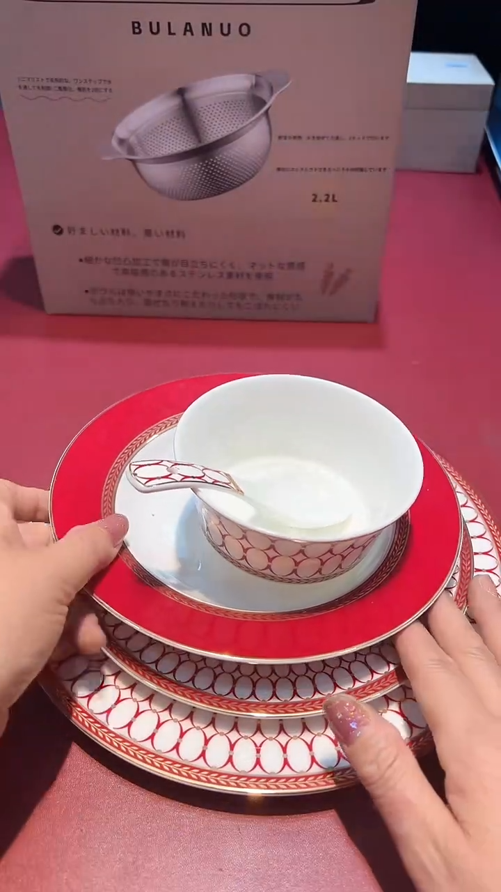 【闪购商品】瓷片锅碗瓢盆一件不剩