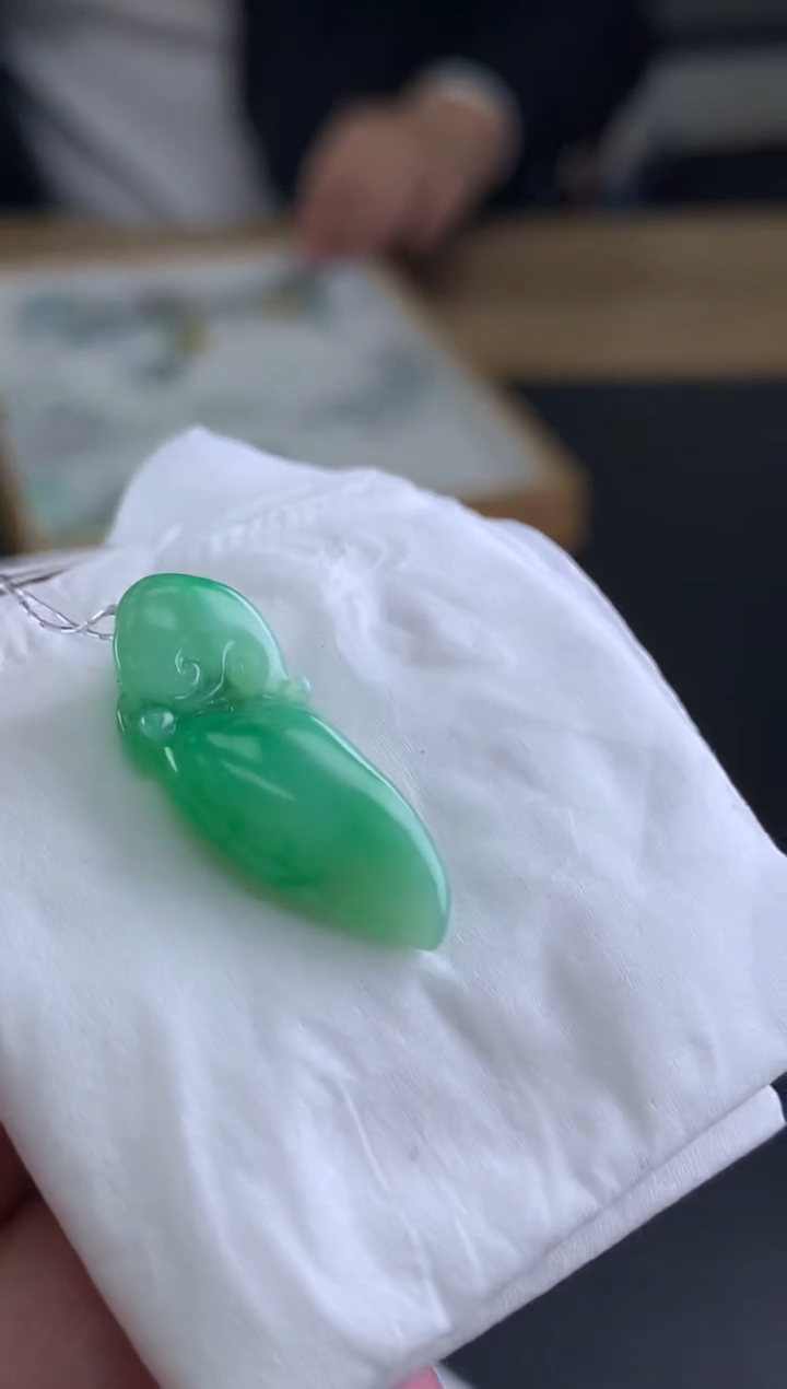 【闪购商品】定制翡翠未镶嵌翡翠