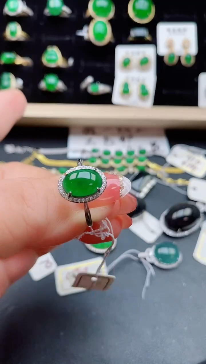 【闪购商品】翡翠戒指银S925镶嵌21212