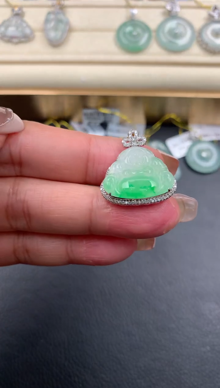 【闪购商品】翡翠颈饰18K金镶嵌D438