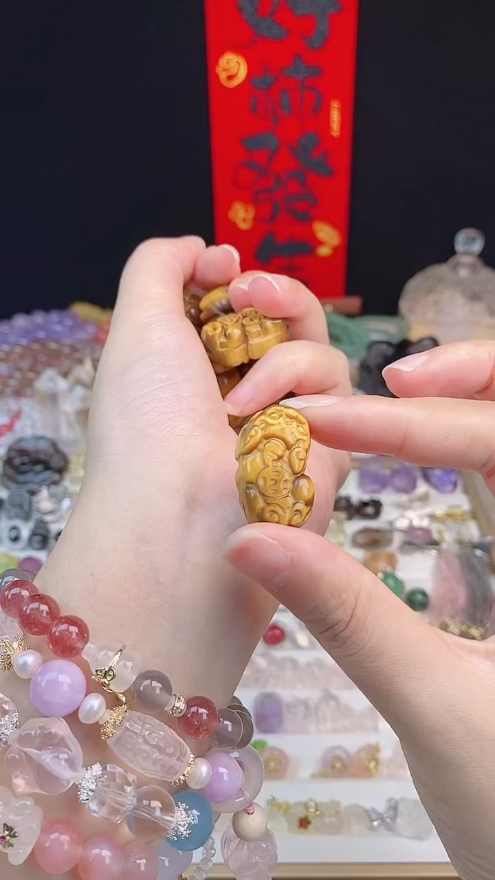 【闪购商品】水晶配件未镶嵌金虎貔貅一个装
