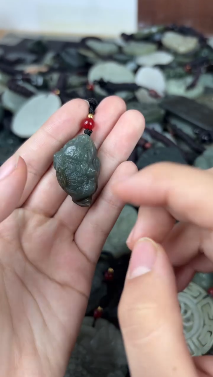 【闪购商品】和田玉颈饰未镶嵌1