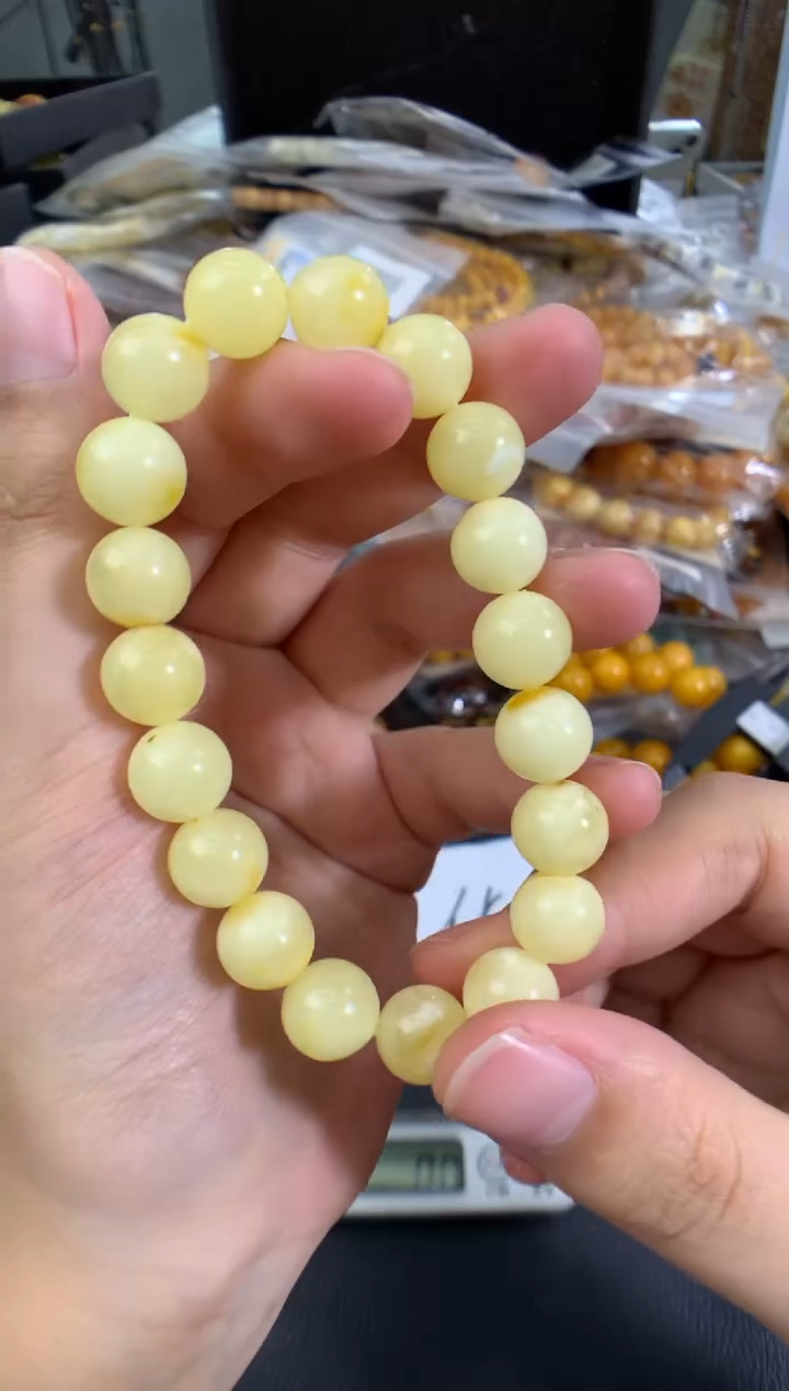 蜜蜡未镶嵌珠宝奇石1