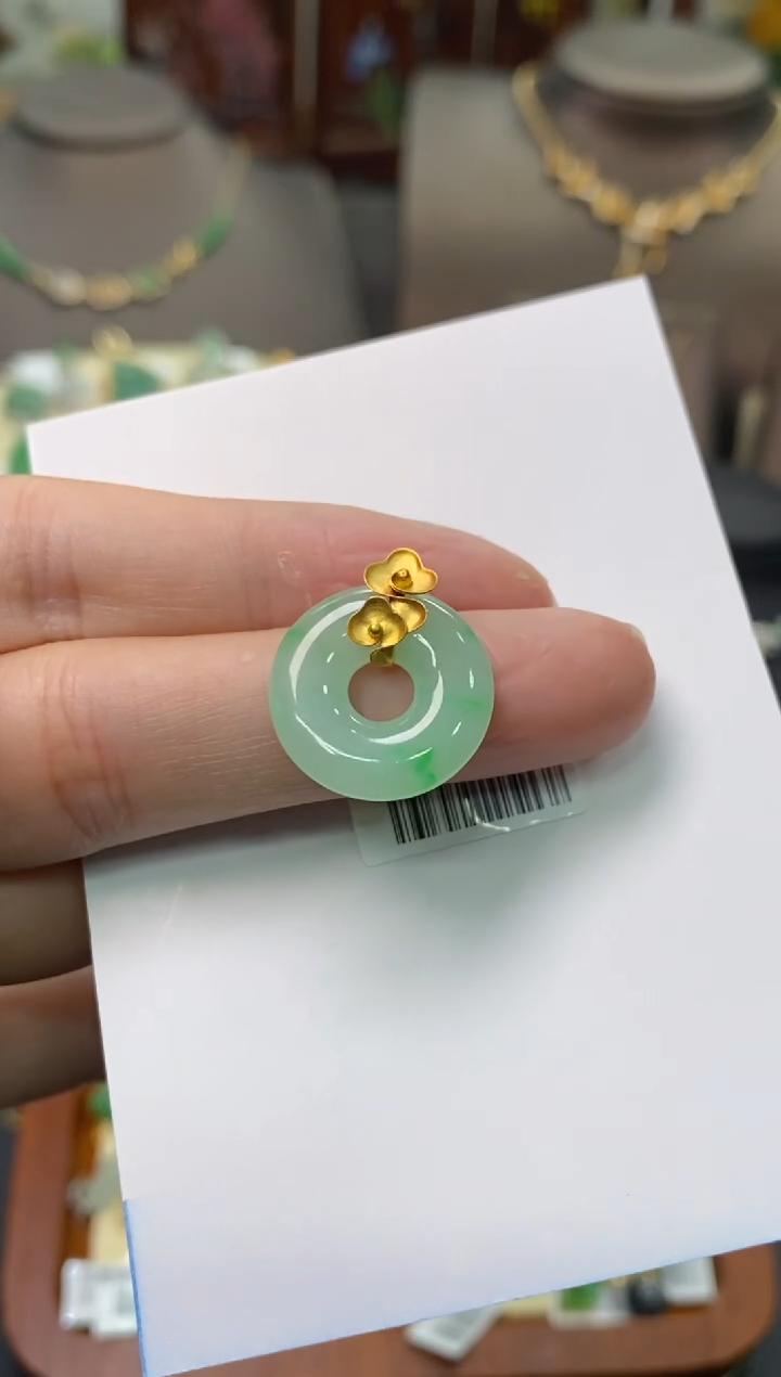 【闪购商品】翡翠颈饰18K金镶嵌净货13950