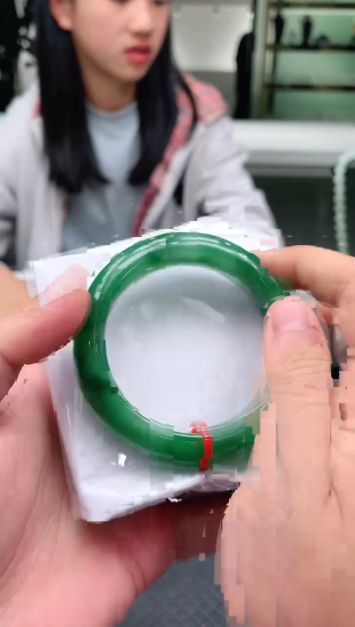 【闪购商品】石英质玉手镯未镶嵌手镯