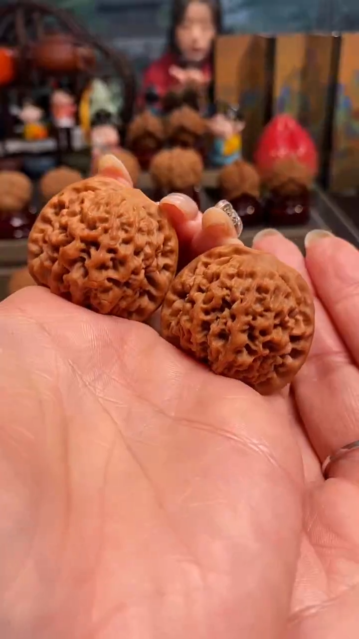 【闪购商品】文玩核桃把件B470秦闷36