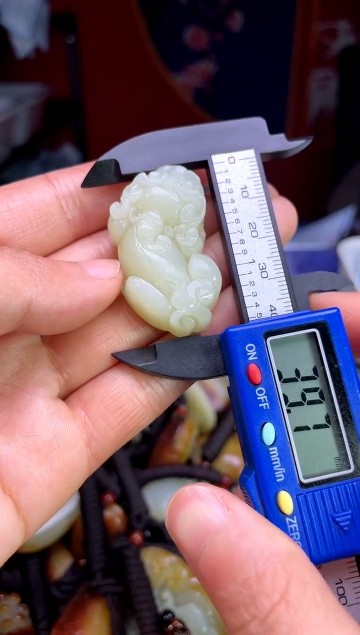 【闪购商品】和田玉颈饰未镶嵌123