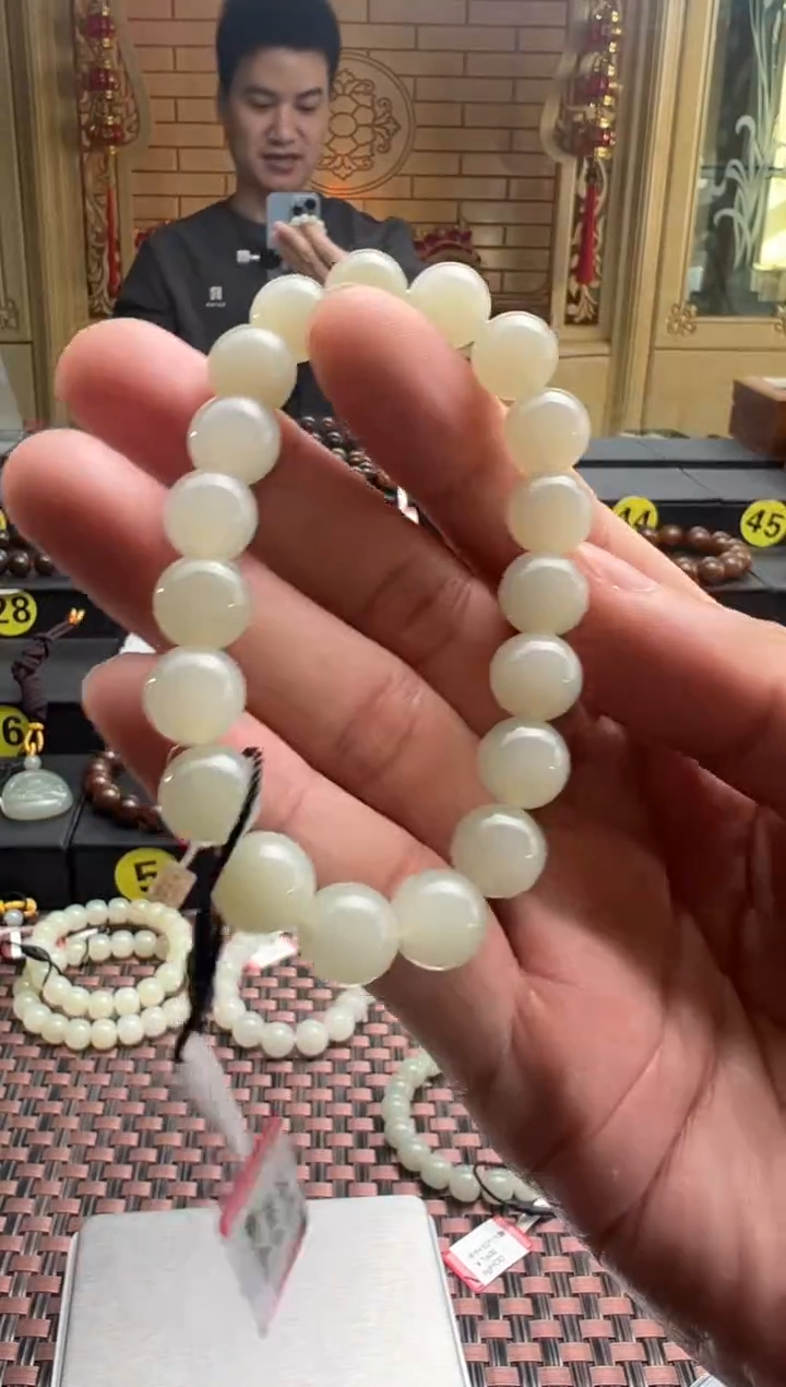 【闪购商品】和田玉手串未镶嵌且末料青白玉卡10手串