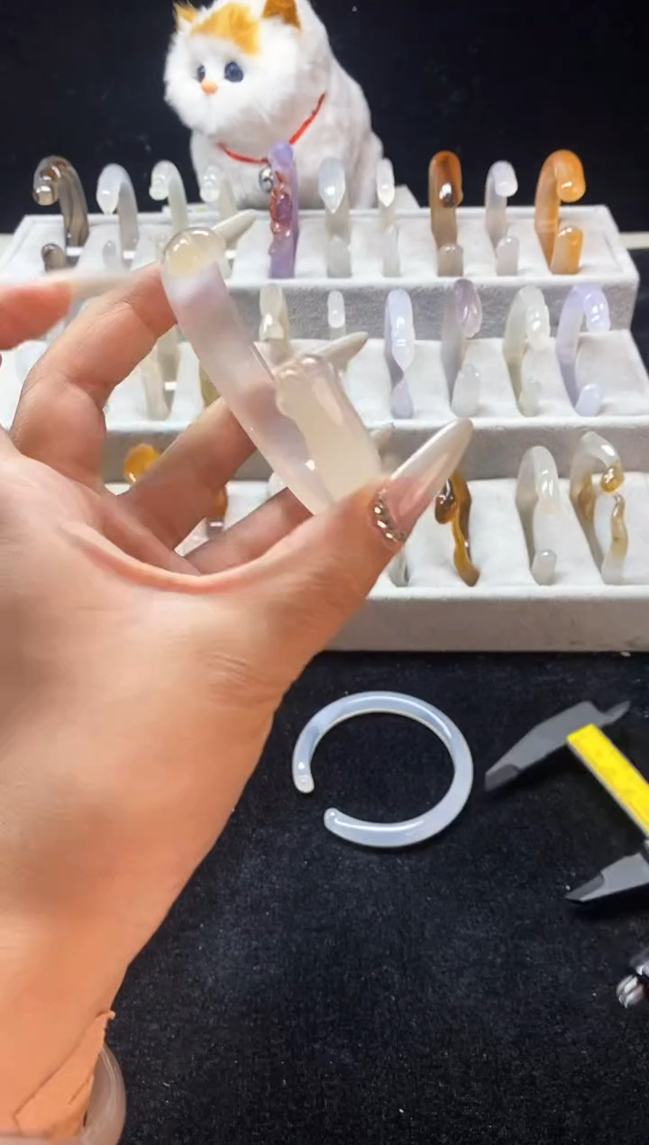 【闪购商品】玛瑙/玉髓手镯未镶嵌102