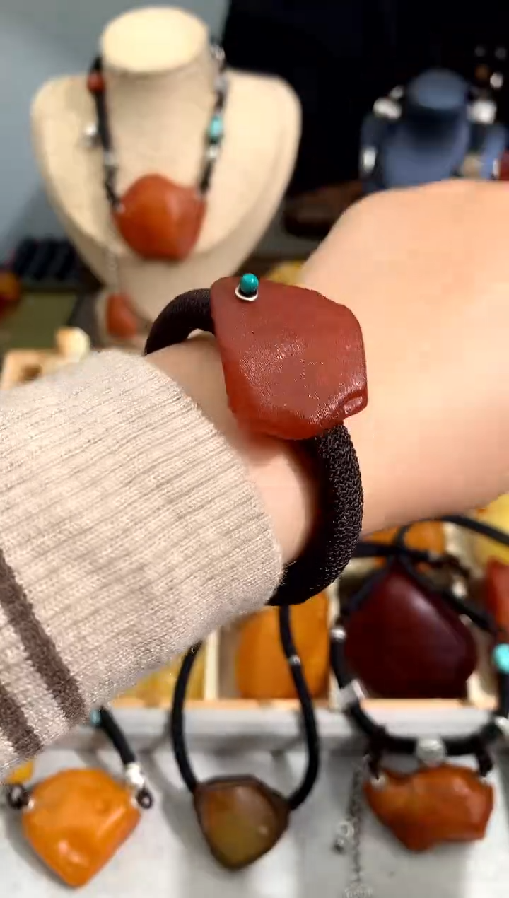 【闪购商品】蜜蜡裸石未镶嵌似玉