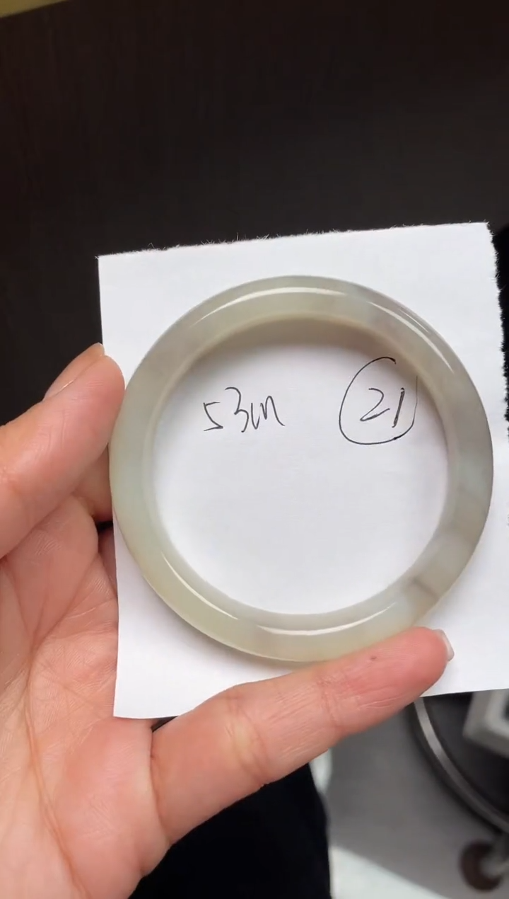 未镶嵌手镯和田玉和田玉青海料手镯 53mm 有包容