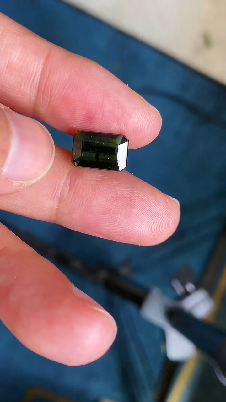 【闪购商品】定制碧玺定制未镶嵌4.0克拉天然