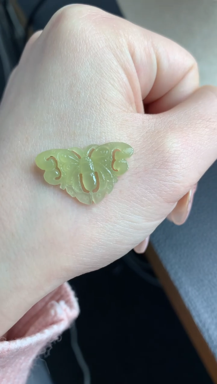 【闪购商品】定制翡翠未镶嵌蝴蝶