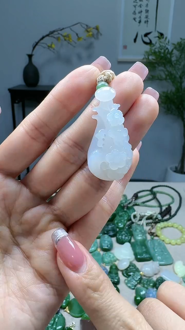 未镶嵌和田玉挂件1