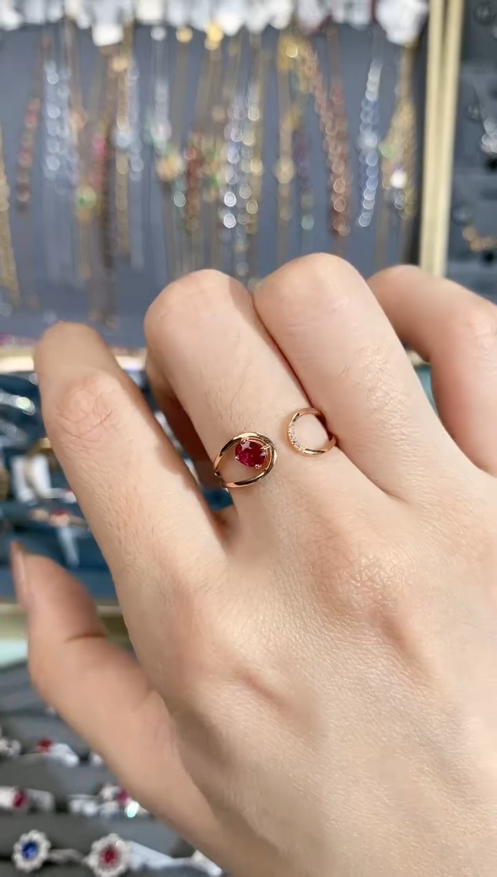 【闪购商品】红宝石戒指18K金镶嵌戒指