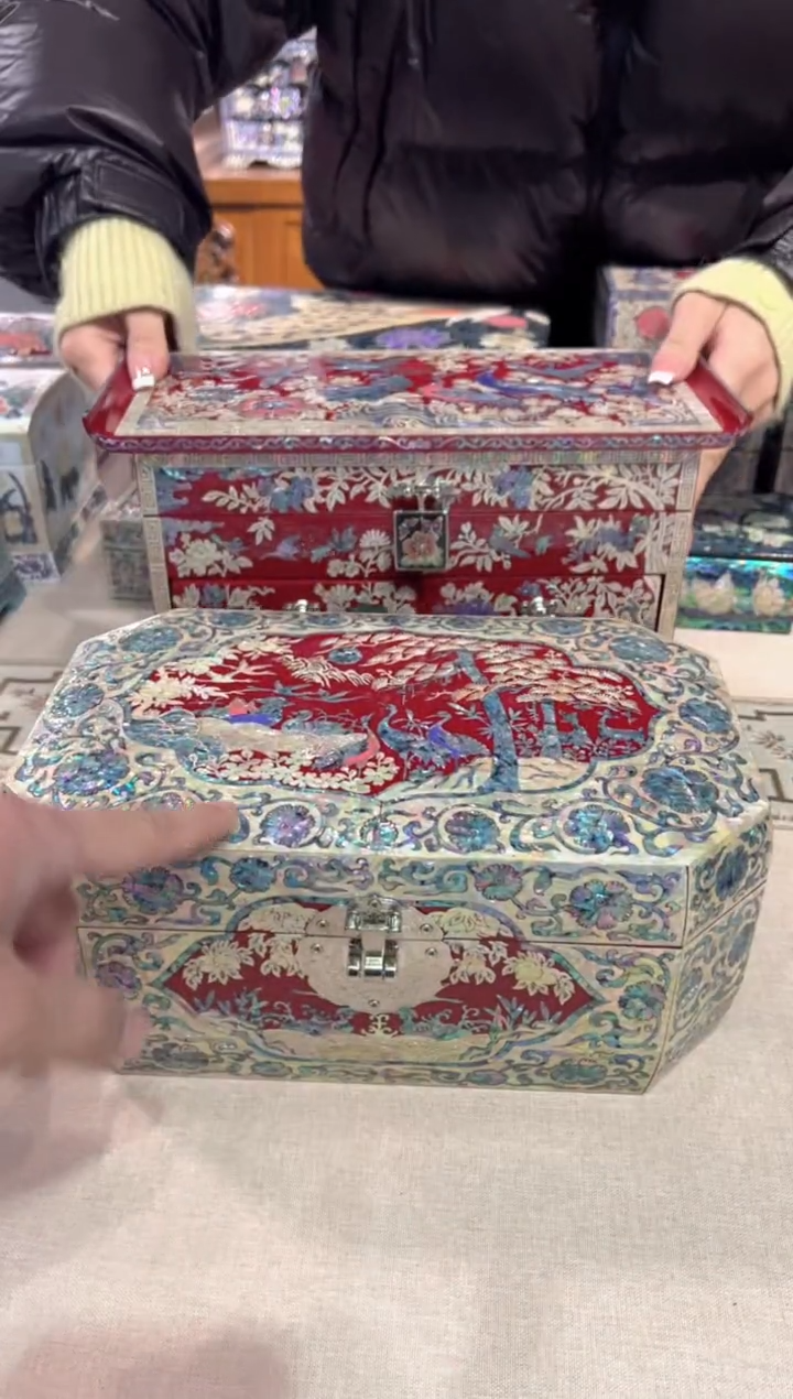 【闪购商品】 大八边仙鹤·弘贝雅螺钿漆器文化馆