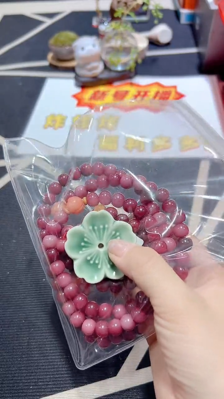 瓷片碗碟好物一件不留@@1