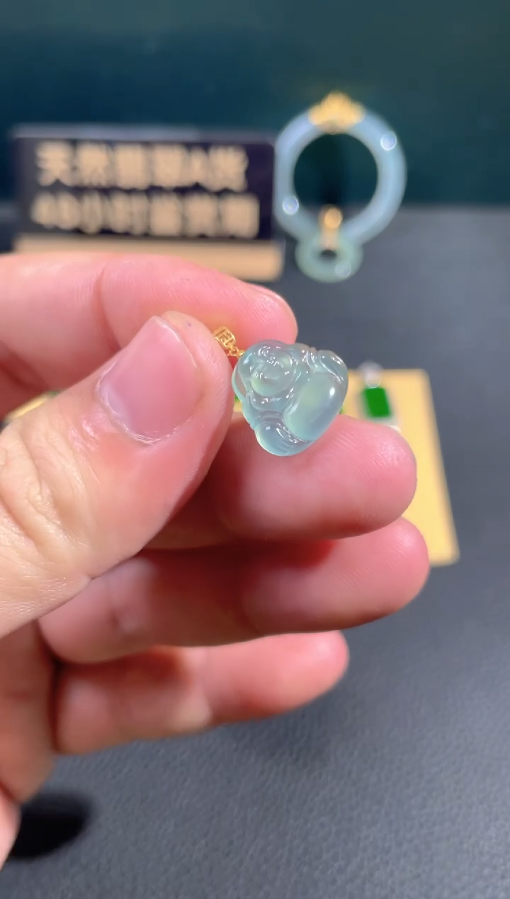 【闪购商品】翡翠颈饰18K金镶嵌翡翠