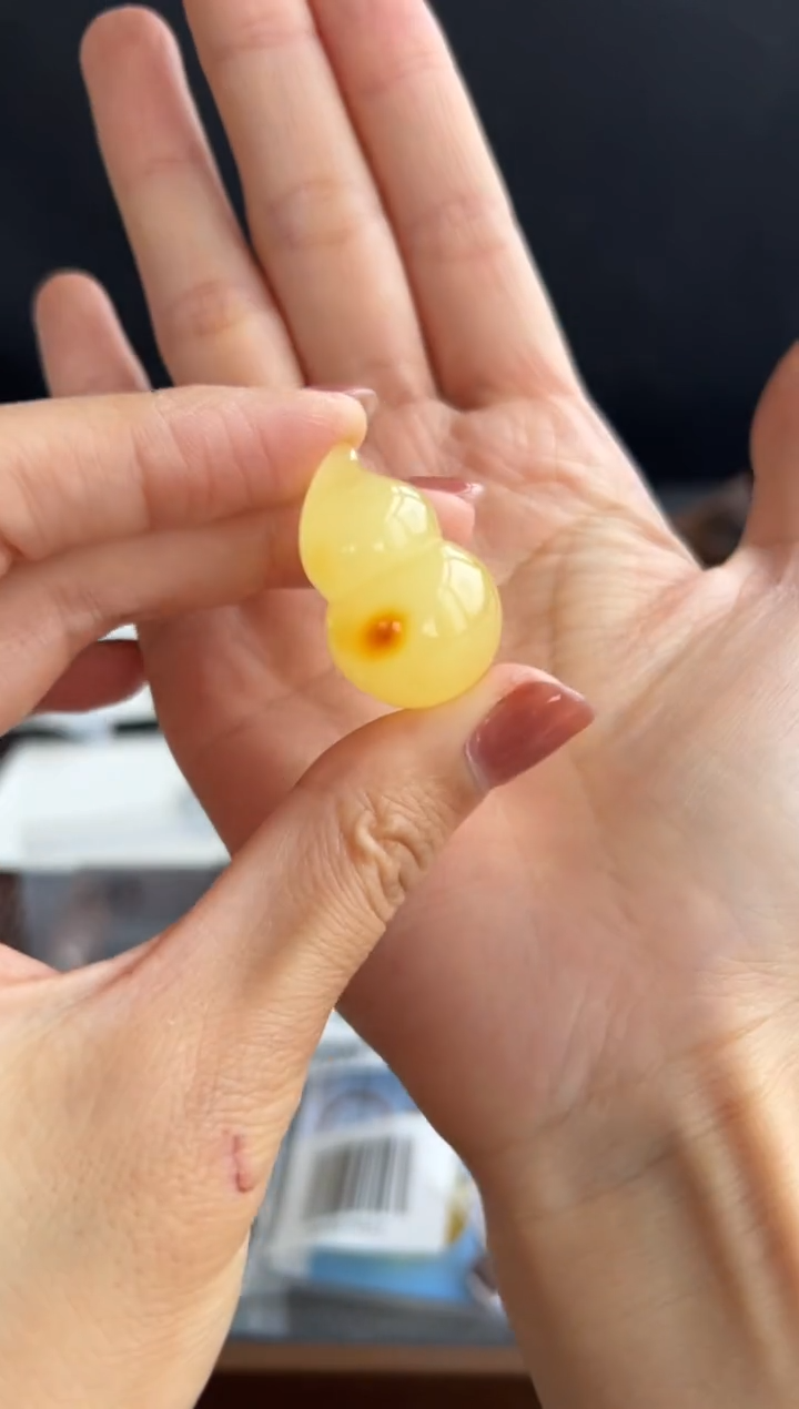 未镶嵌颈饰蜜蜡409买断