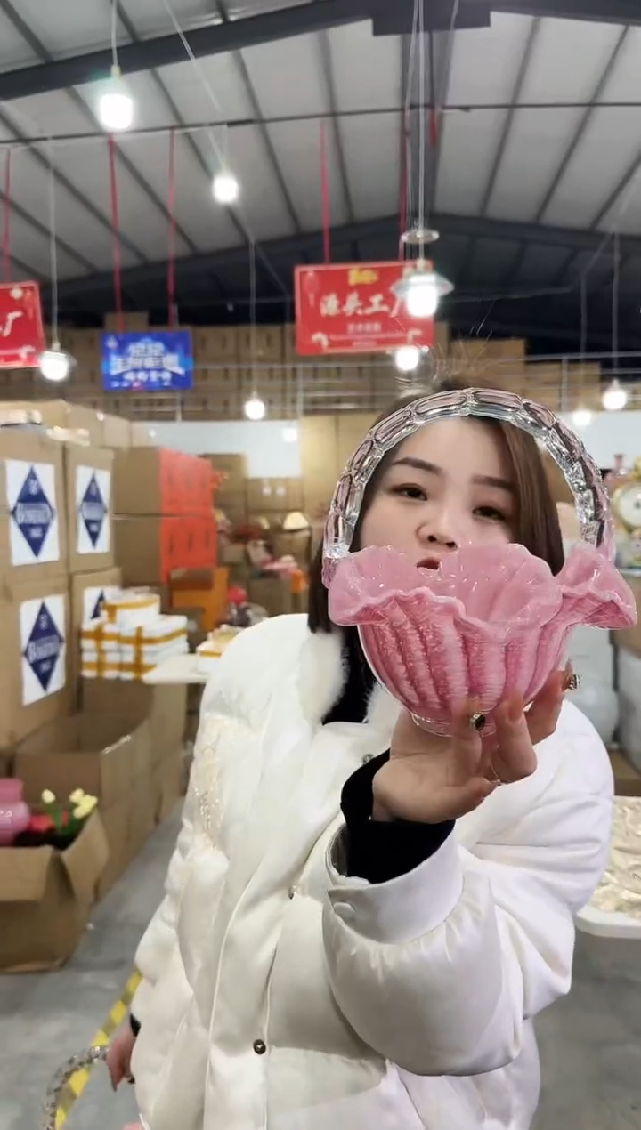 【闪购商品】藤优品花器Y-早79