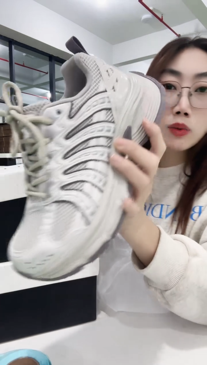 妮妮严选女鞋40码