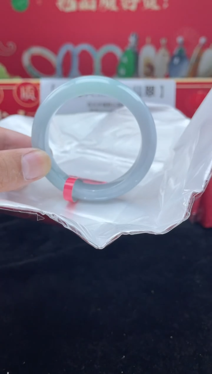 【闪购商品】翡翠手镯未镶嵌手镯11