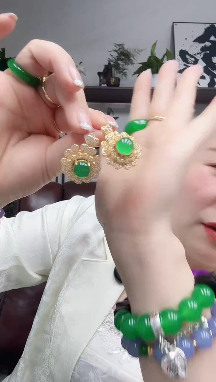 吊坠(赠链)14K金镶嵌翡翠转转吊坠