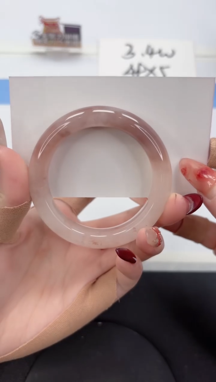 【闪购商品】石英质玉手镯未镶嵌A86-52.6