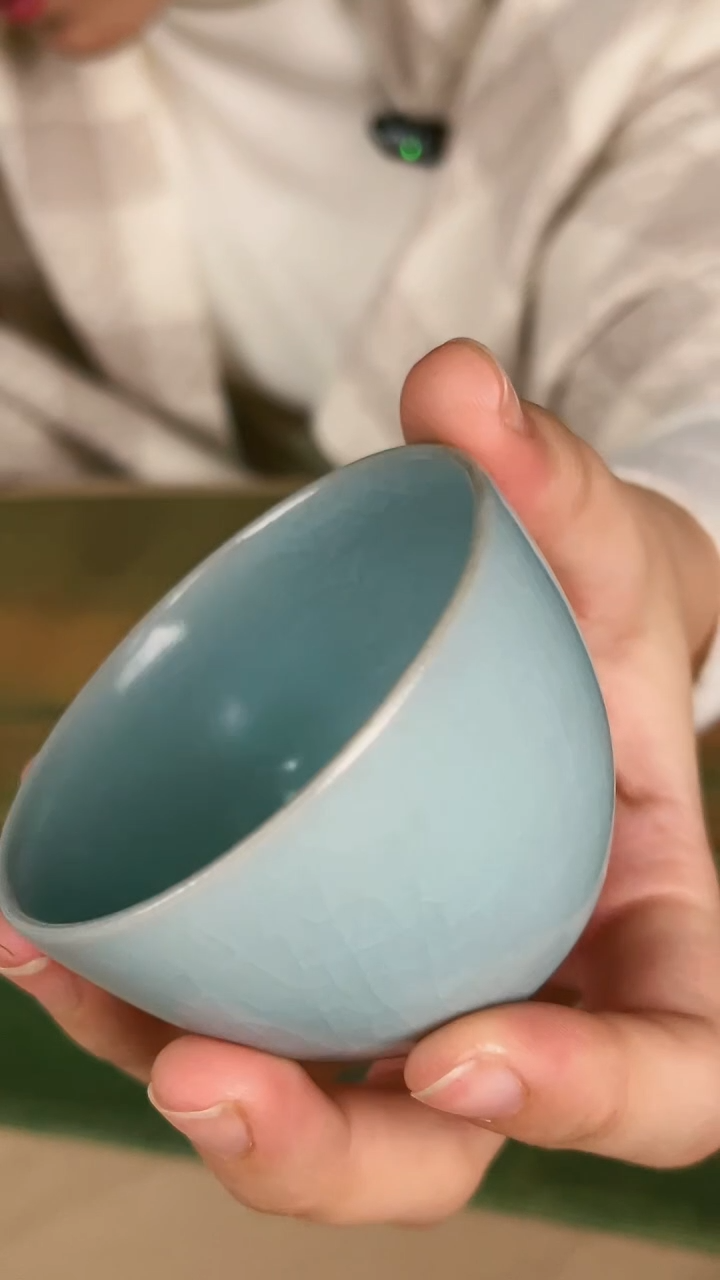 杯子瓷孙现锋 仿古天青 鸡缸杯