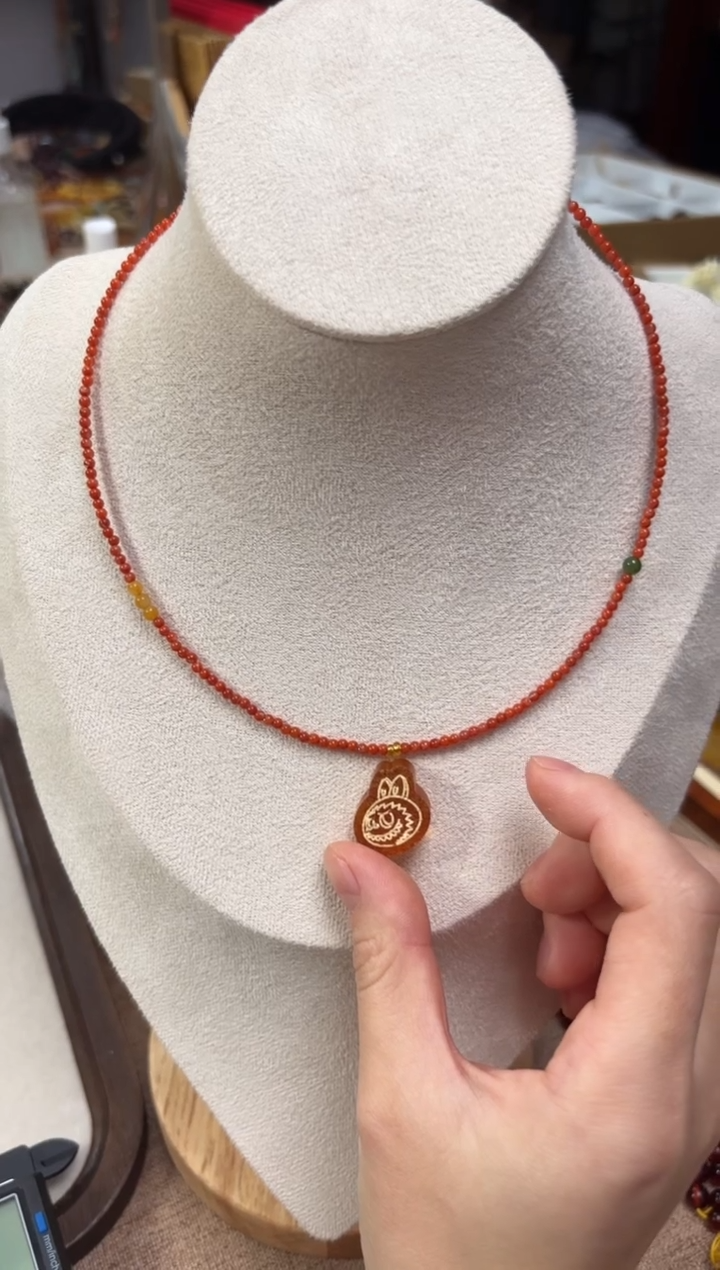 【闪购商品】蜜蜡裸石未镶嵌套链