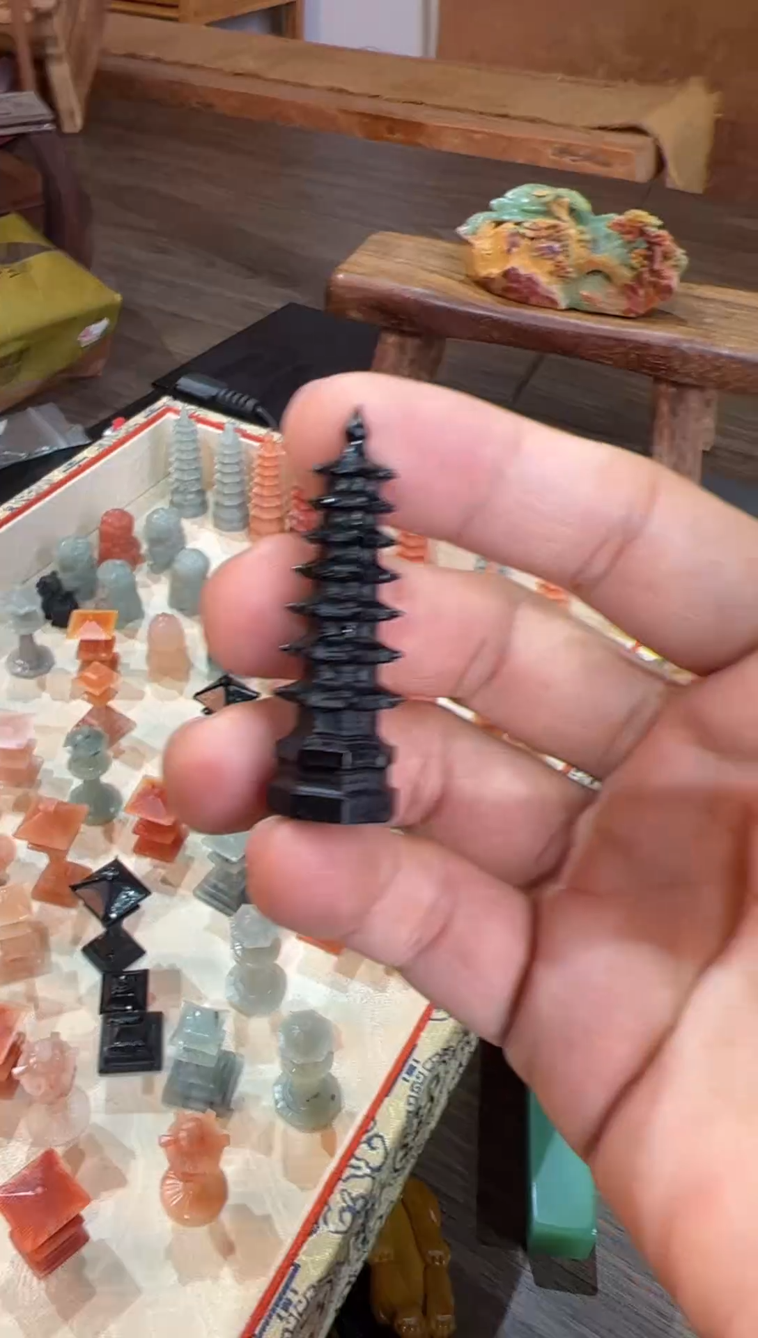 墨晶石?玲珑塔摆件1.4*4.6