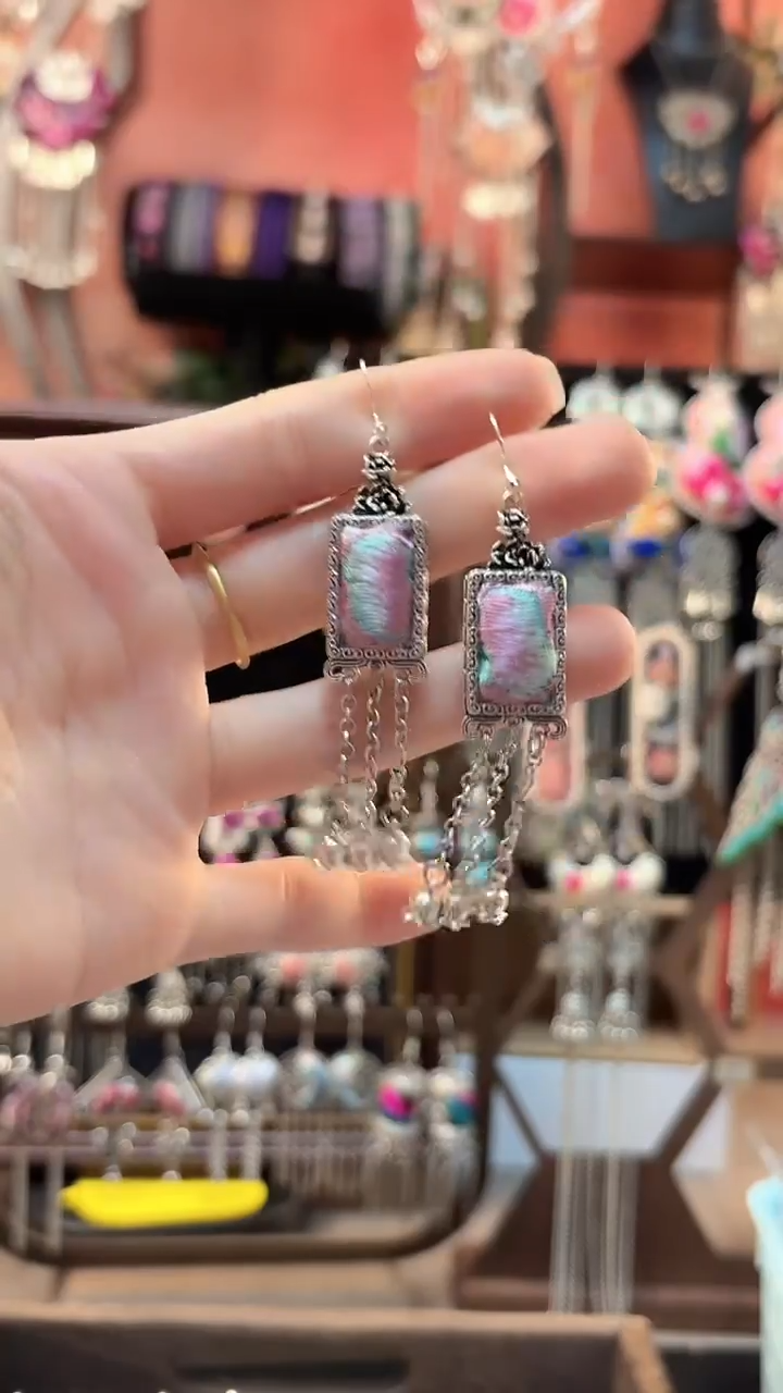 织绣 云织谣民族风精美饰品   157