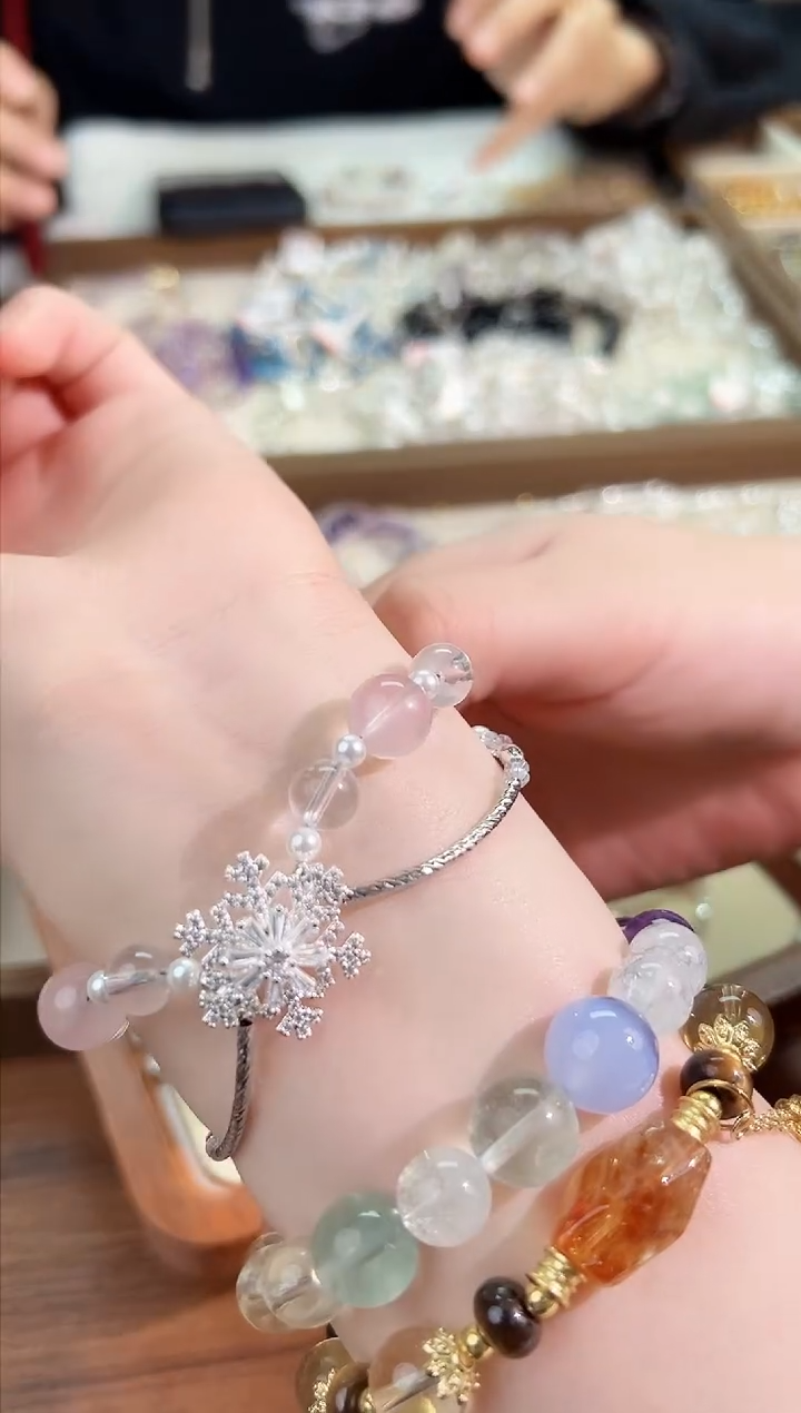 【闪购商品】水晶手链未镶嵌雪花L045默认微瑕多样性发货