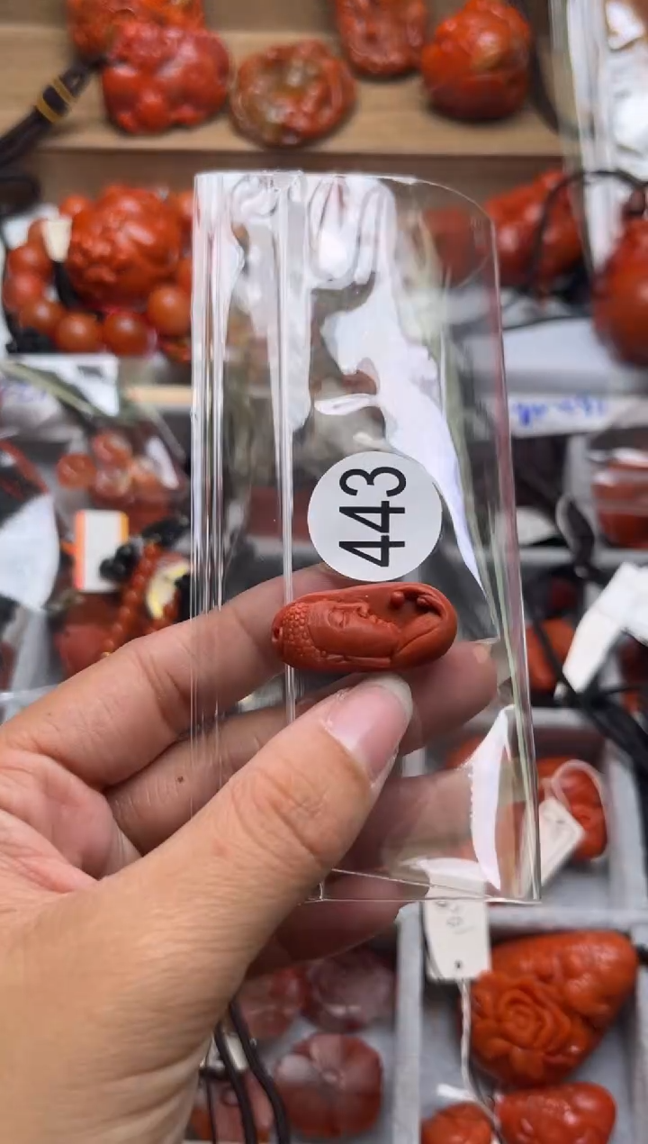 【闪购商品】南红玛瑙珠宝奇石未镶嵌443