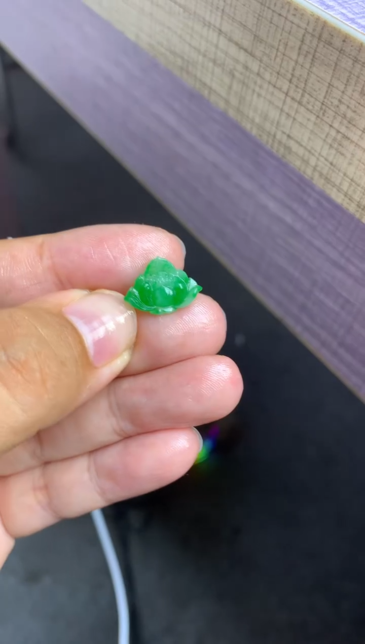 定制翡翠未镶嵌毛货