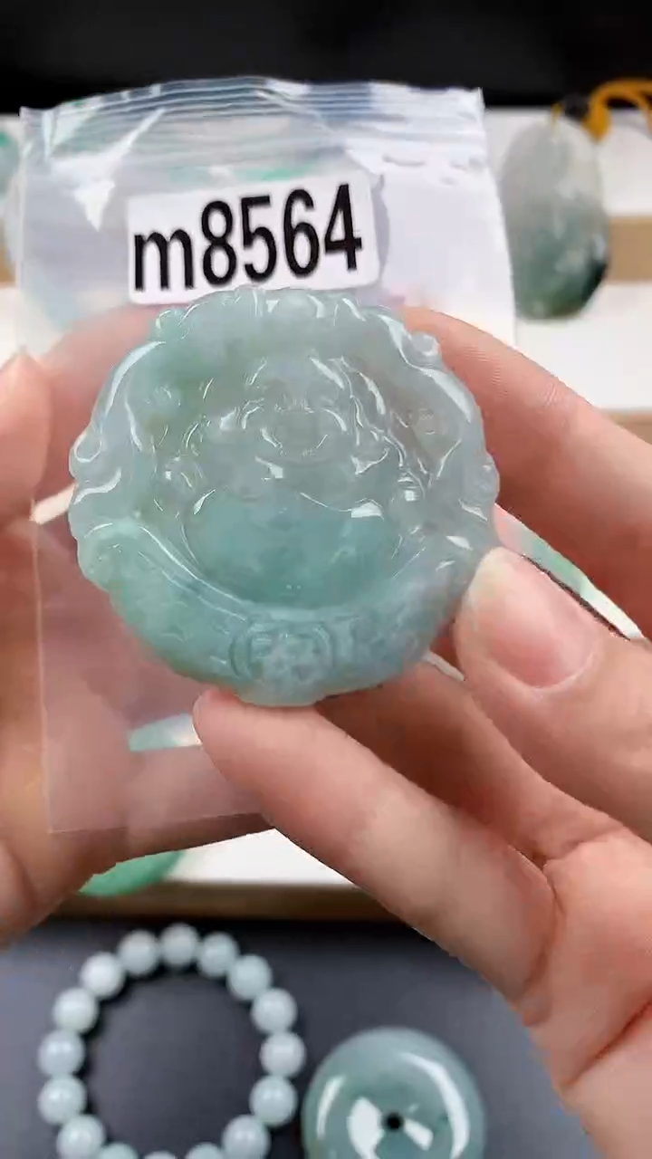 颈饰未镶嵌翡翠天然翡翠吊坠挂件