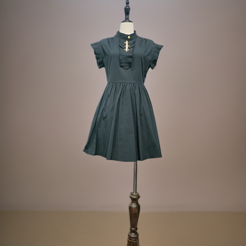 韩版气质简约木耳边飞飞袖连衣裙C067