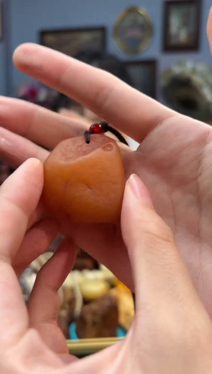 琥珀颈饰未镶嵌吊坠