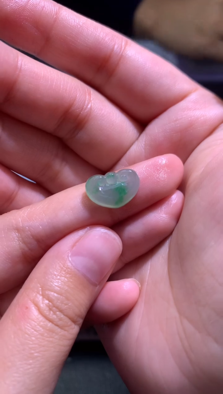 【闪购商品】定制翡翠未镶嵌毛货