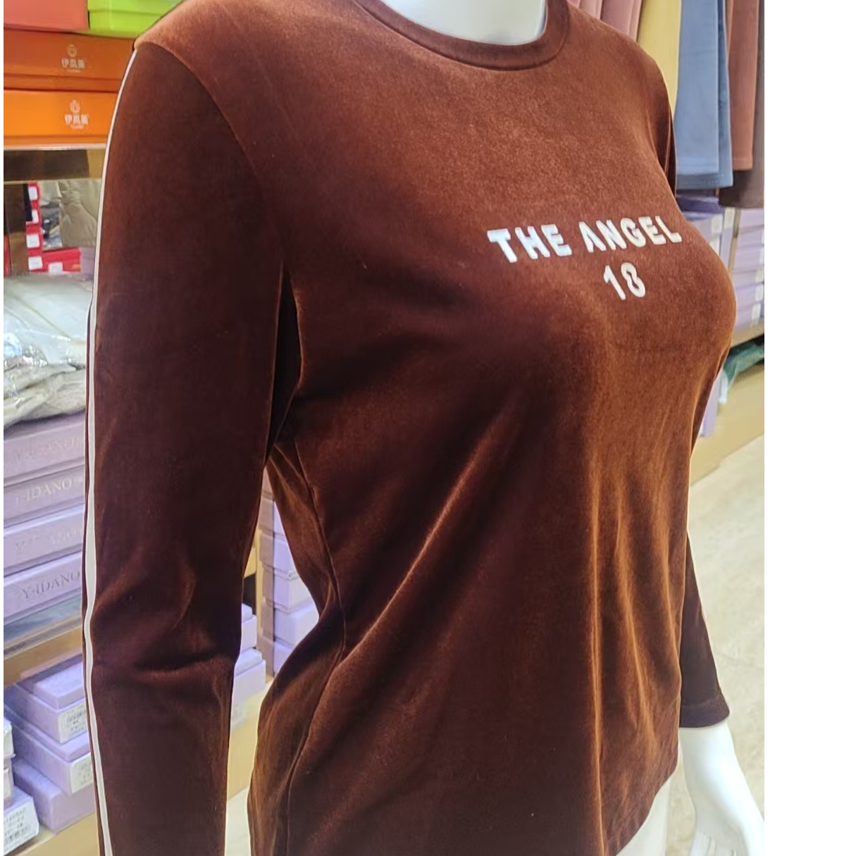 富贵绒7809加厚圆领大气百搭长袖女士打底时尚运动休闲保暖