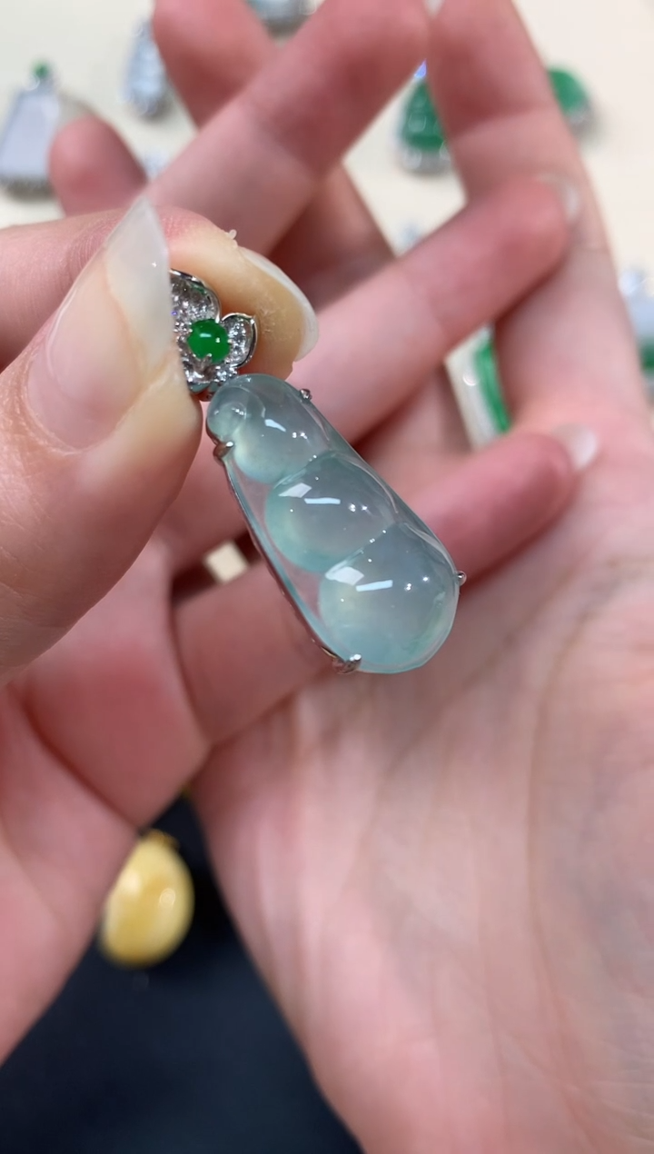 【闪购商品】翡翠吊坠(不含链)18K金镶嵌A56|12800