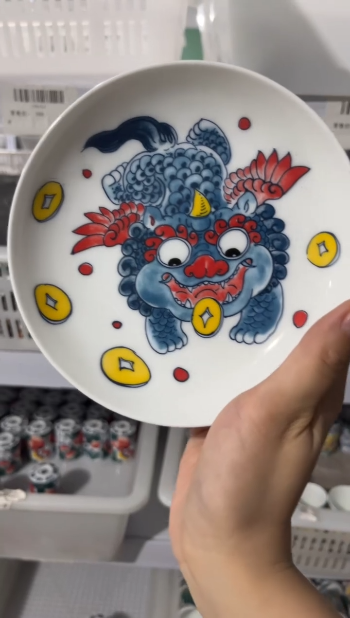 陶瓷昨明景德镇陶瓷：壶承