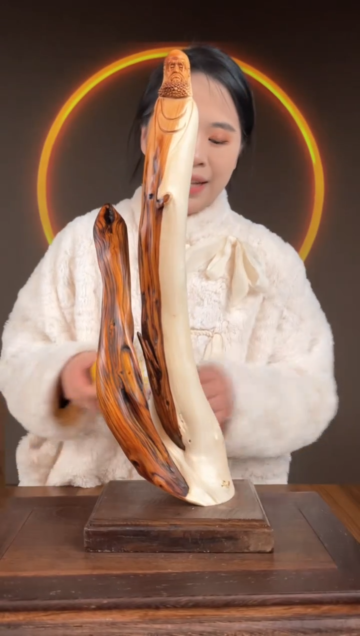 【闪购商品】柏木（崖柏）手工摆件,先抢先得!165