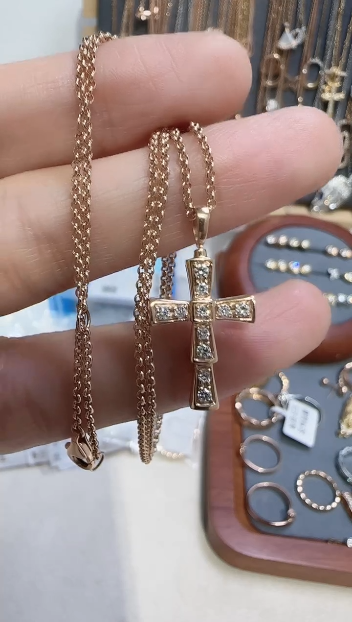 【闪购商品】天然钻石套链18K金镶嵌多样性发货发其一